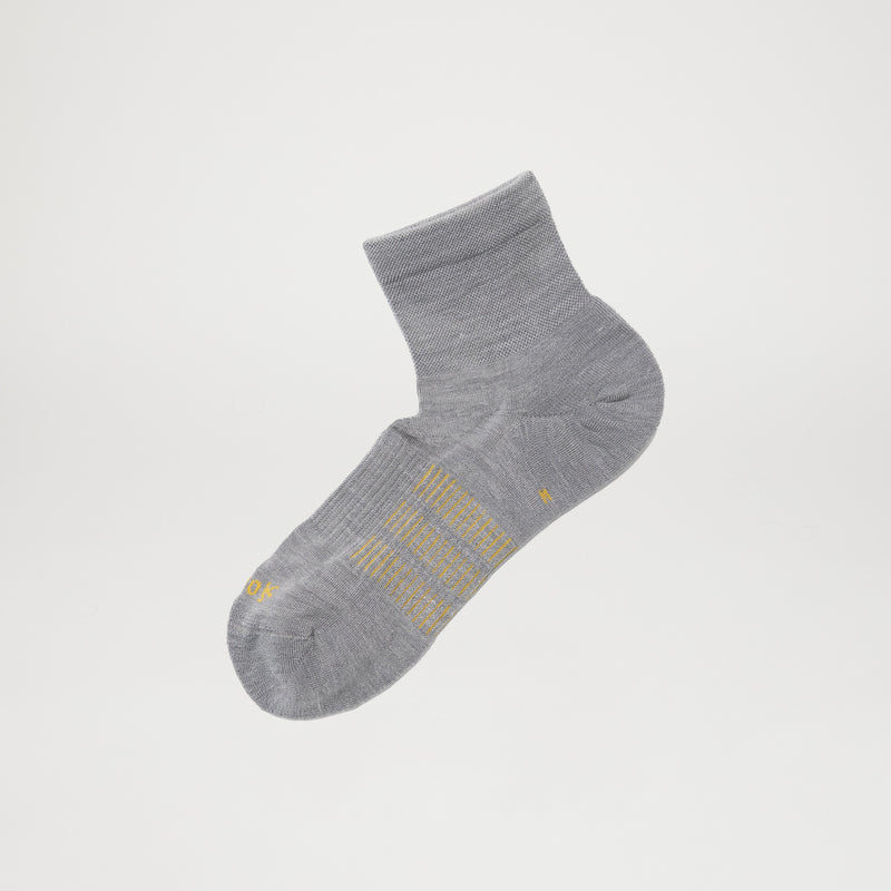 Active Quarter Socks