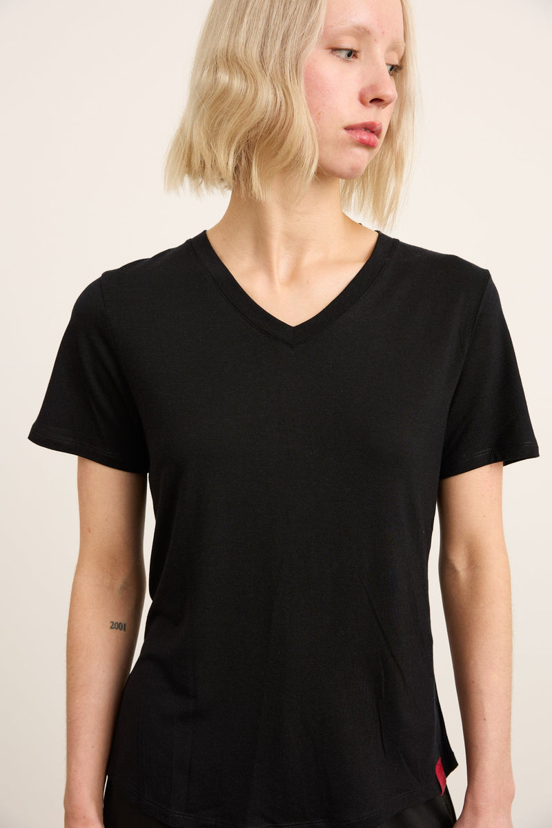 Women's BreezeBlend™ V-neck T-shirt